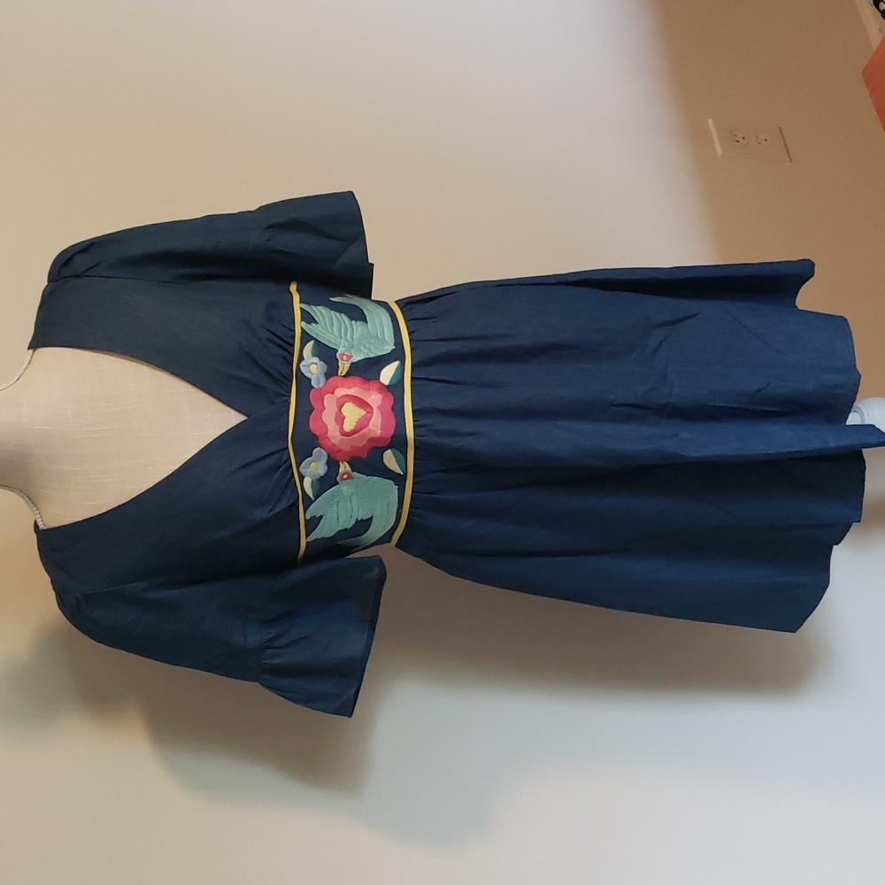 Denim V-Neck embroidery dress